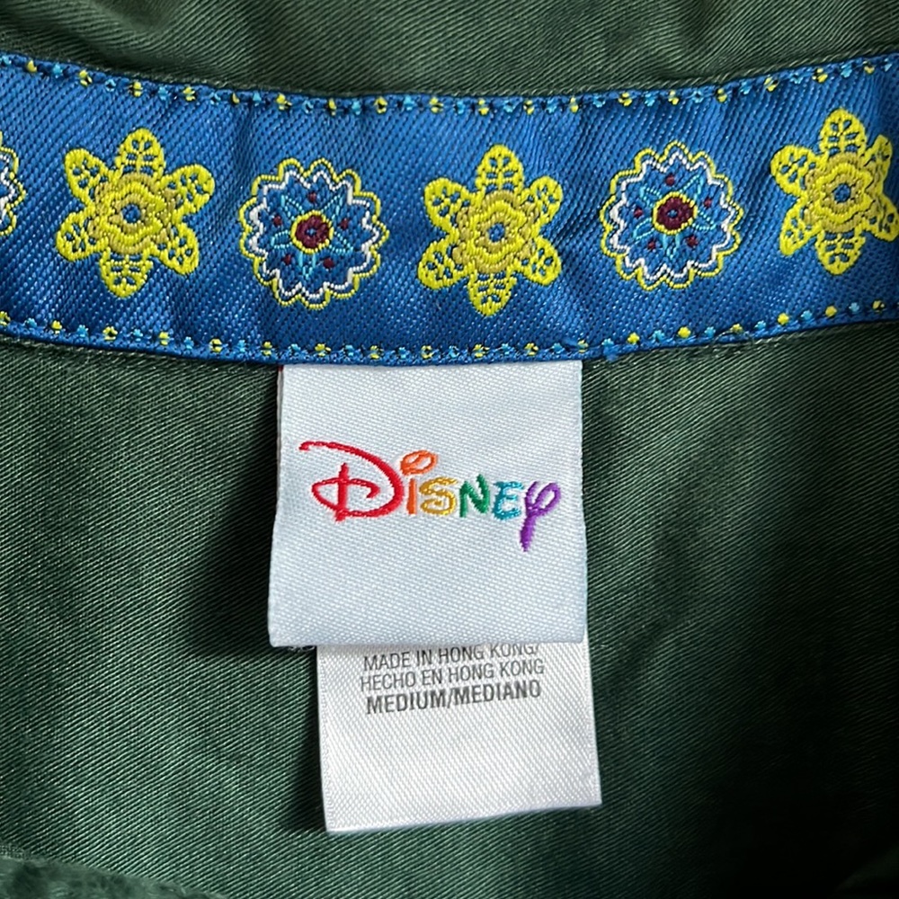 Vintage DISNEY Pooh Embroidered Button Down Shirt - Picture 8 of 10